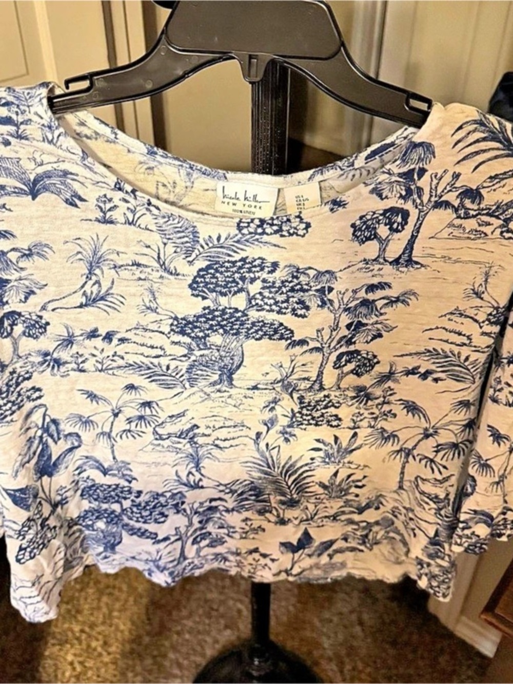 Nicole Miller New York Floral Linen Top in White & Blue Size Large